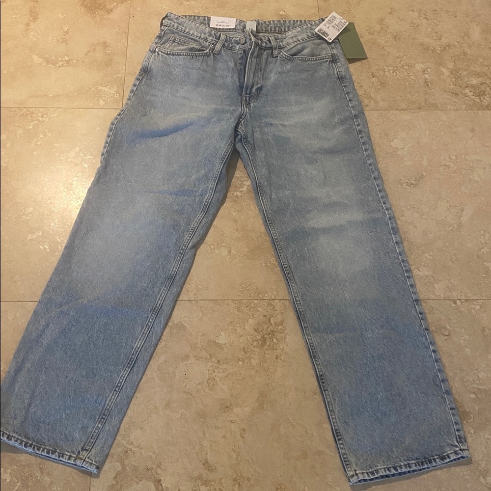 H&M Baggy Low Waist Loose Fit size US 6 NWT Light Blue Denim Jeans